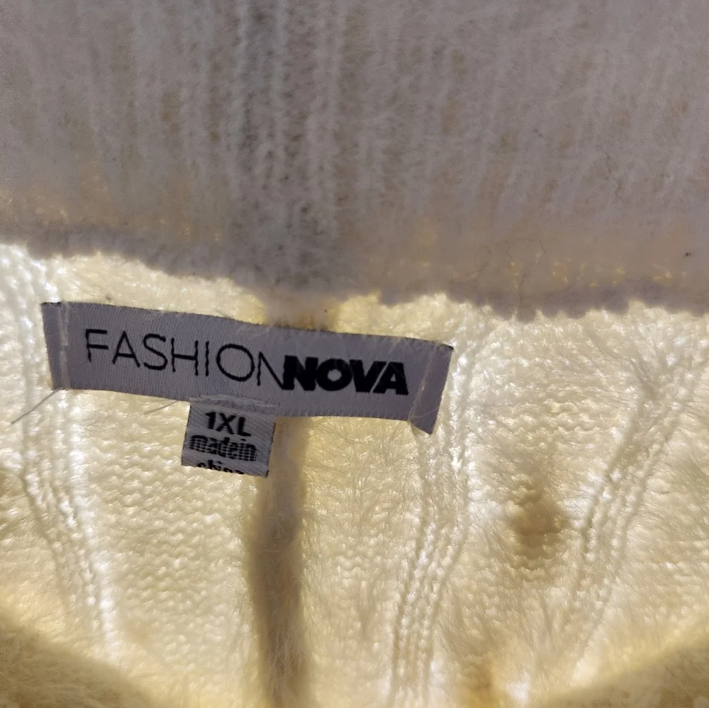 Cable Knit Ivory White Set - Picture 7 of 7